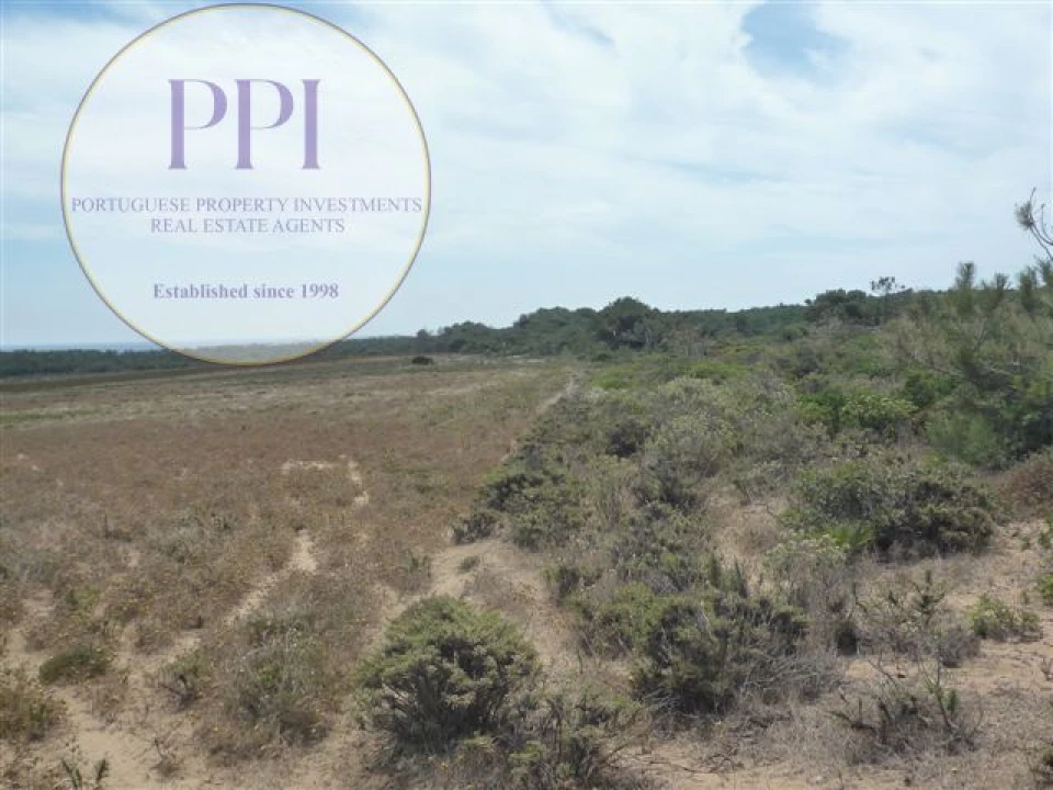 Terreno para Venda em Vila de Sagres Foto 3