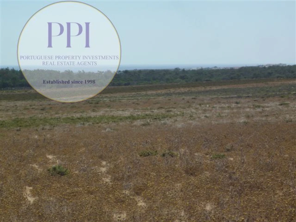 Terreno para Venda em Vila de Sagres Foto 6