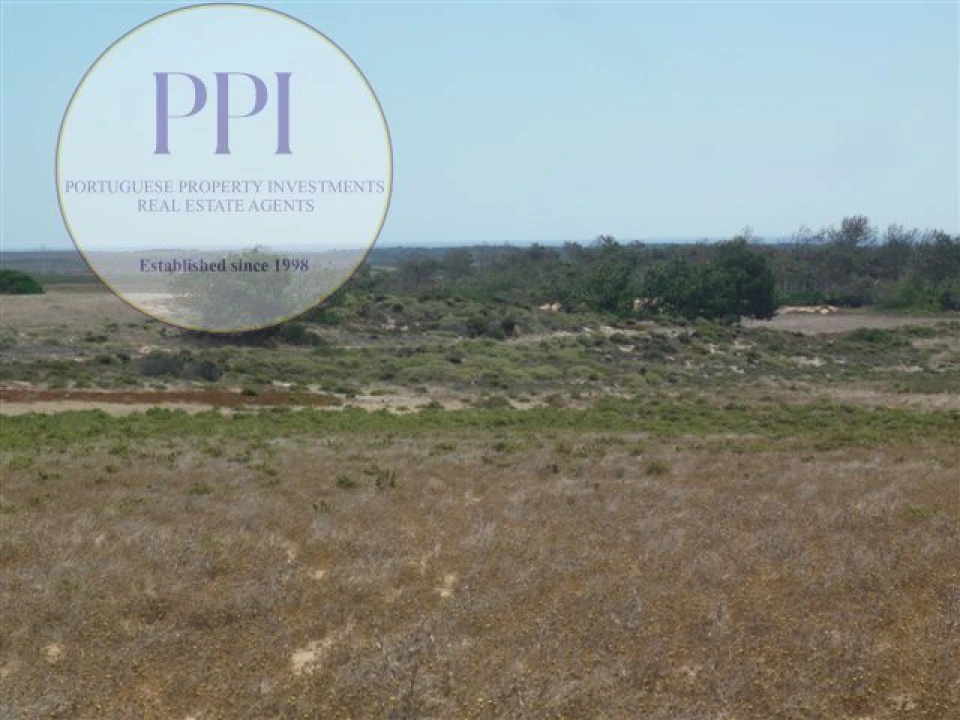 Terreno para Venda em Vila de Sagres Foto 7