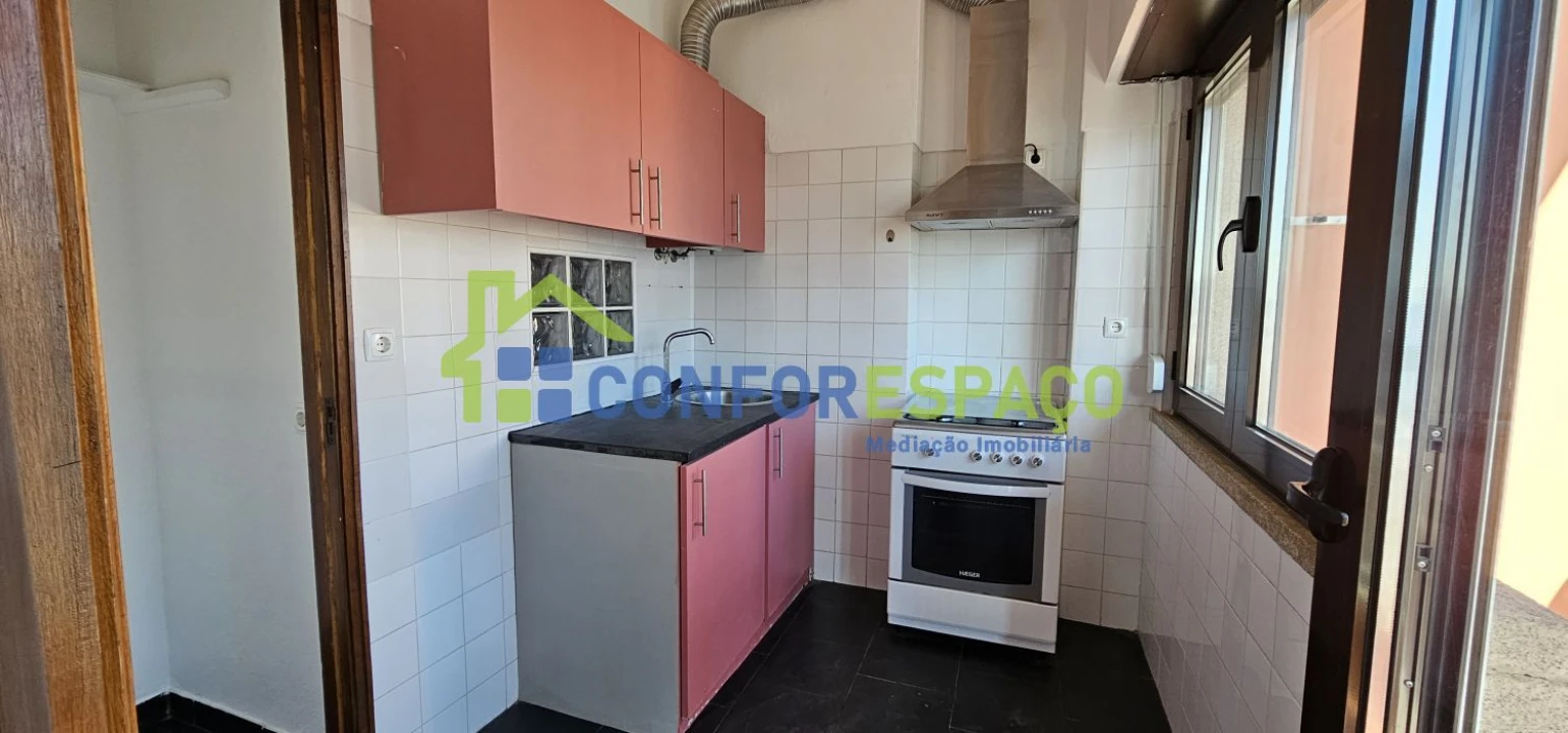 Apartamento T1 para Arrendamento em Castelo Branco Foto 4