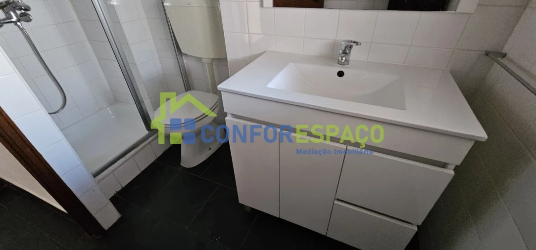Apartamento T1 para Arrendamento em Castelo Branco Foto 10