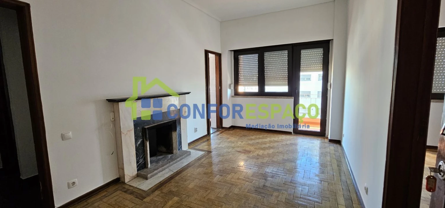 Apartamento T1 para Arrendamento em Castelo Branco Foto 2