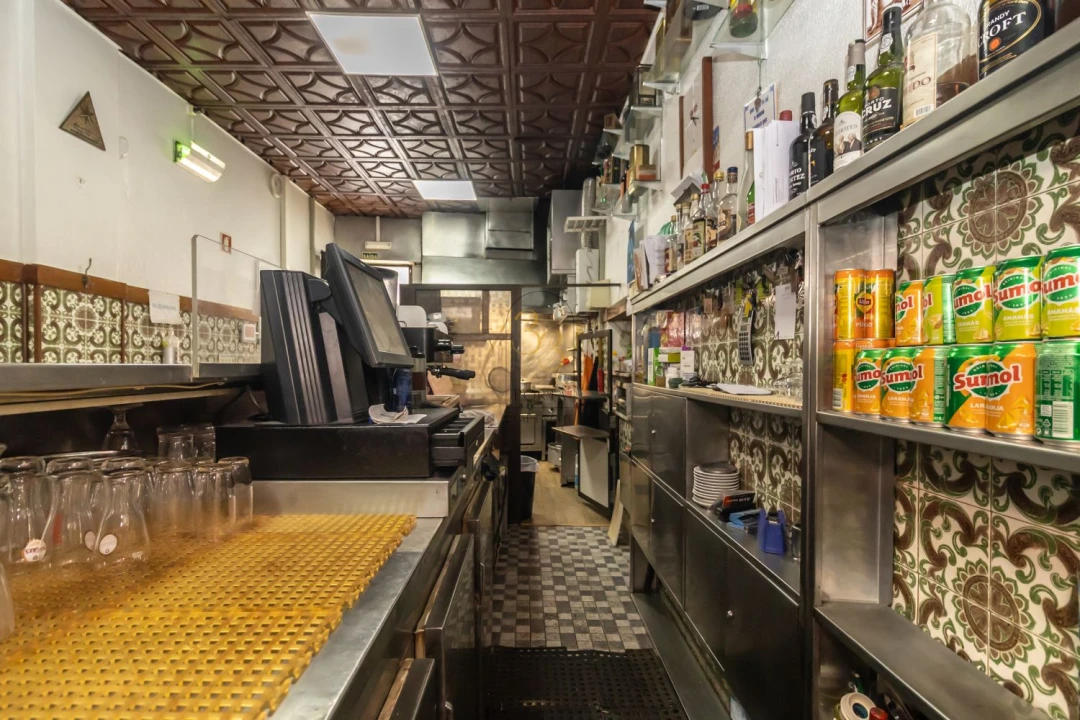 Loja para Trespasse em Santa Clara Foto 21