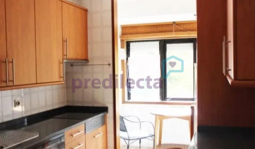 Apartamento T2 para Arrendamento em Paranhos Foto 4