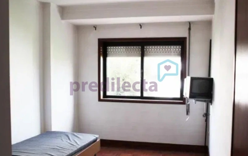 Apartamento T2 para Arrendamento em Paranhos Foto 6