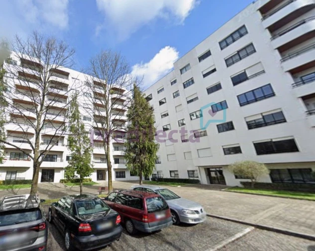 Apartamento T2 para Arrendamento em Paranhos