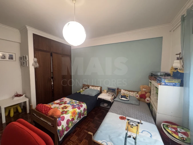 Apartamento T2 para Venda em Queluz e Belas Foto 5