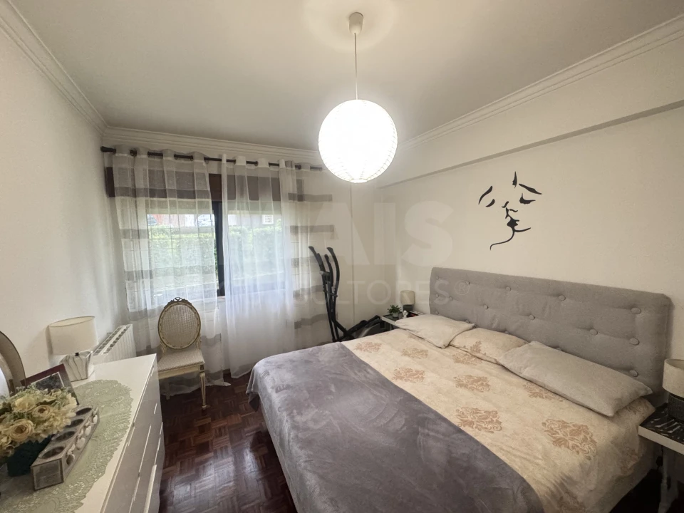 Apartamento T2 para Venda em Queluz e Belas Foto 7