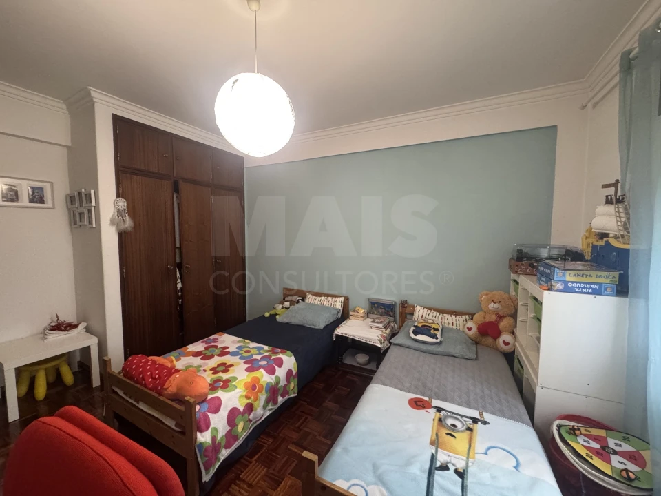 Apartamento T2 para Venda em Queluz e Belas Foto 5