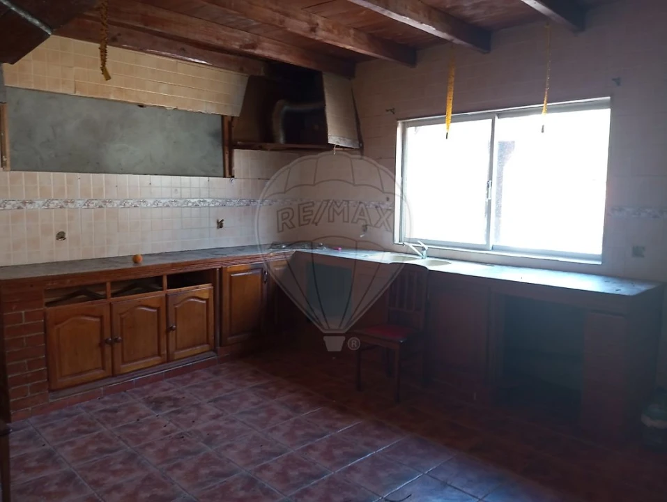 Moradia T3 para Venda em Rio de Couros e Casal dos Bernardos Foto 20