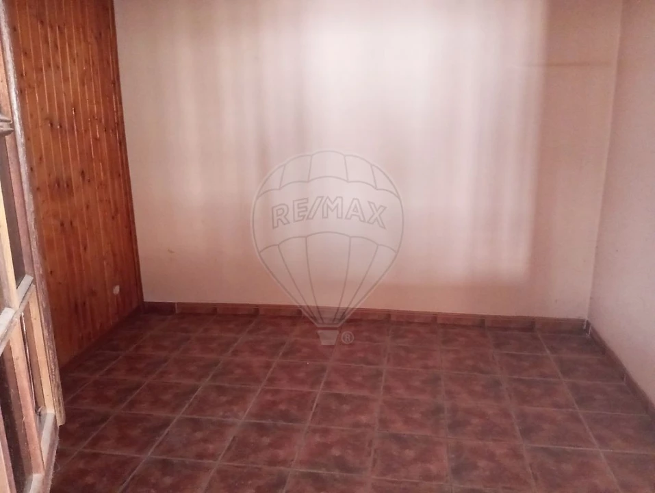 Moradia T3 para Venda em Rio de Couros e Casal dos Bernardos Foto 39