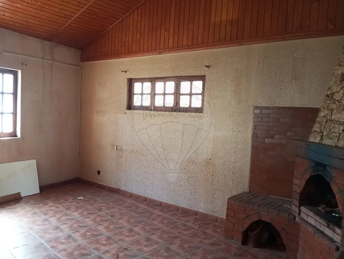 Moradia T3 para Venda em Rio de Couros e Casal dos Bernardos Foto 37