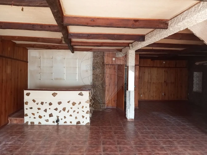 Moradia T3 para Venda em Rio de Couros e Casal dos Bernardos Foto 12