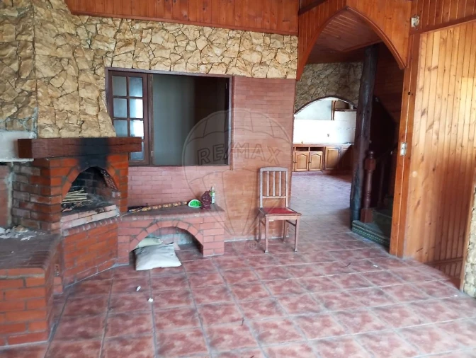 Moradia T3 para Venda em Rio de Couros e Casal dos Bernardos Foto 40