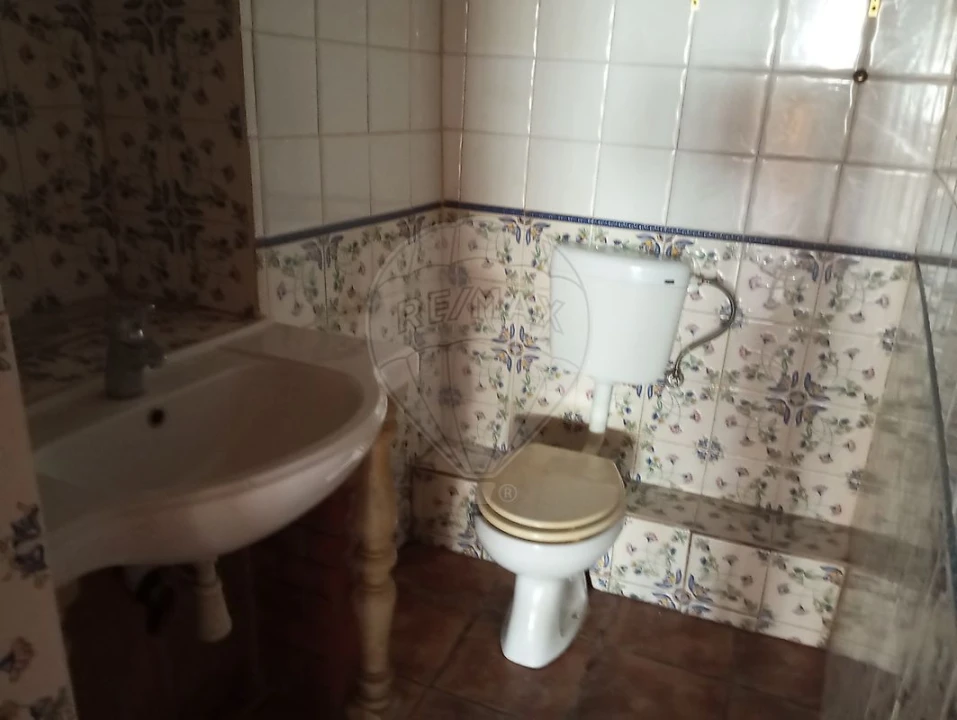 Moradia T3 para Venda em Rio de Couros e Casal dos Bernardos Foto 5