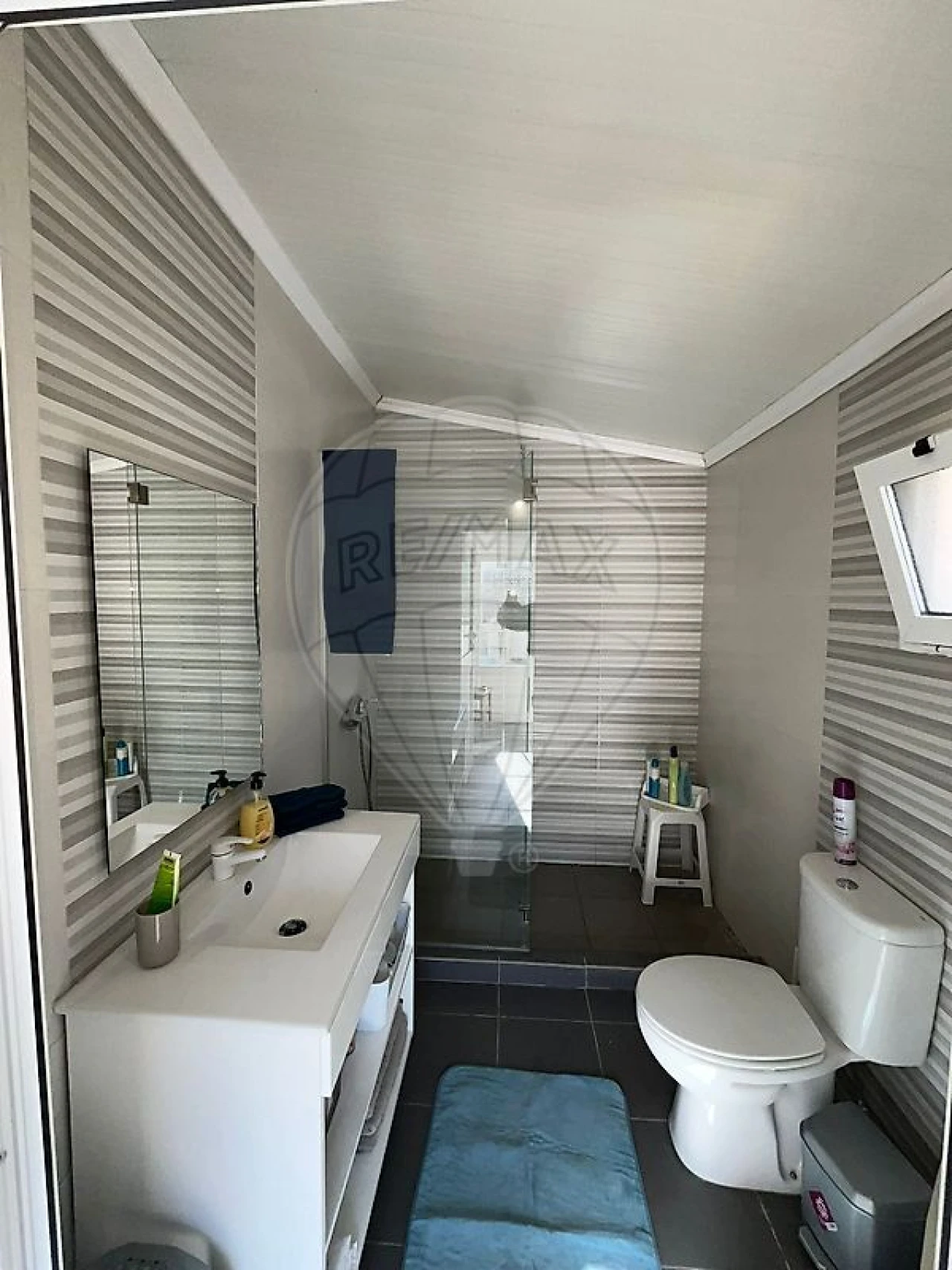 Moradia T2 para Venda em Corte do Pinto Foto 3