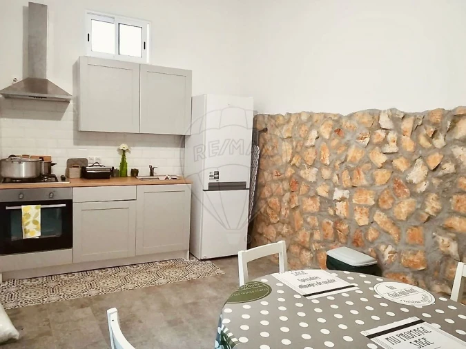 Moradia T2 para Venda em Corte do Pinto Foto 30