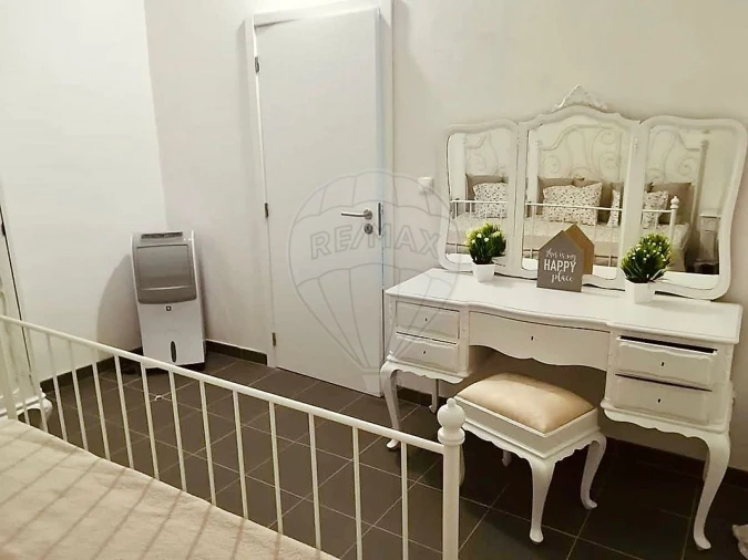 Moradia T2 para Venda em Corte do Pinto Foto 21