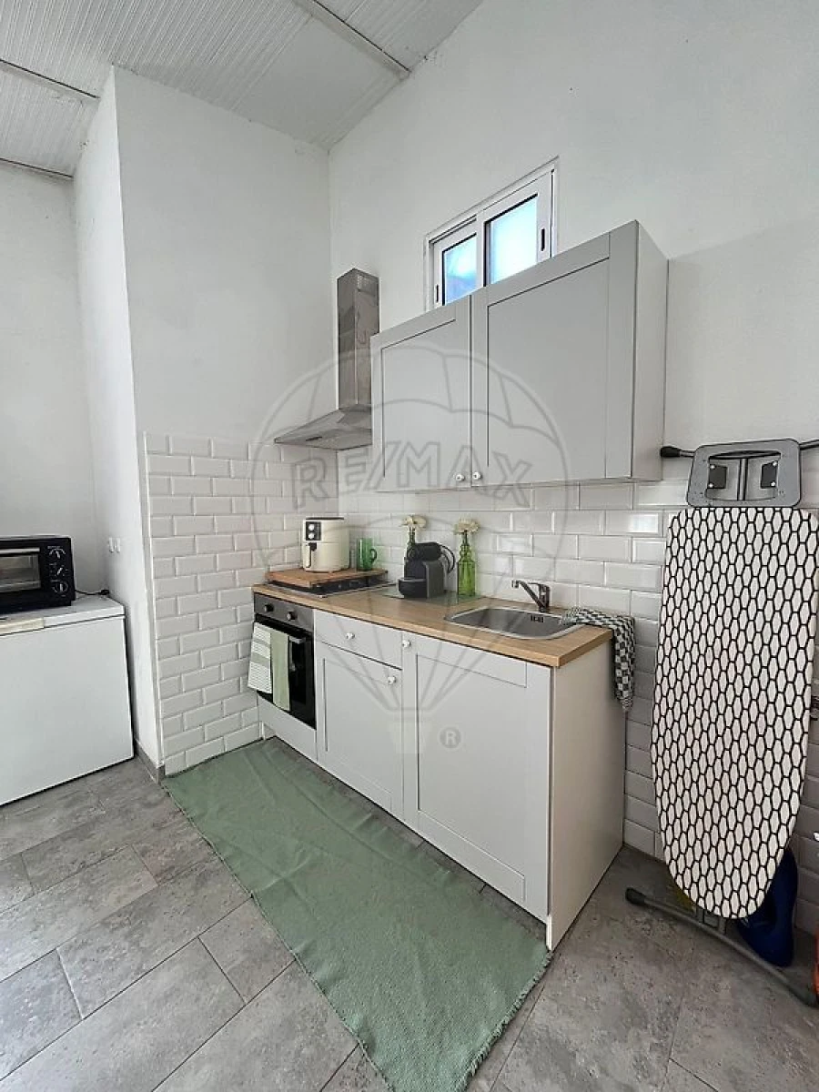 Moradia T2 para Venda em Corte do Pinto Foto 5