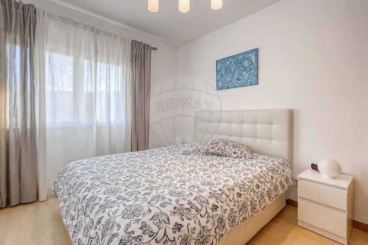 Apartamento T3 para Venda em Vilar de Andorinho Foto 11