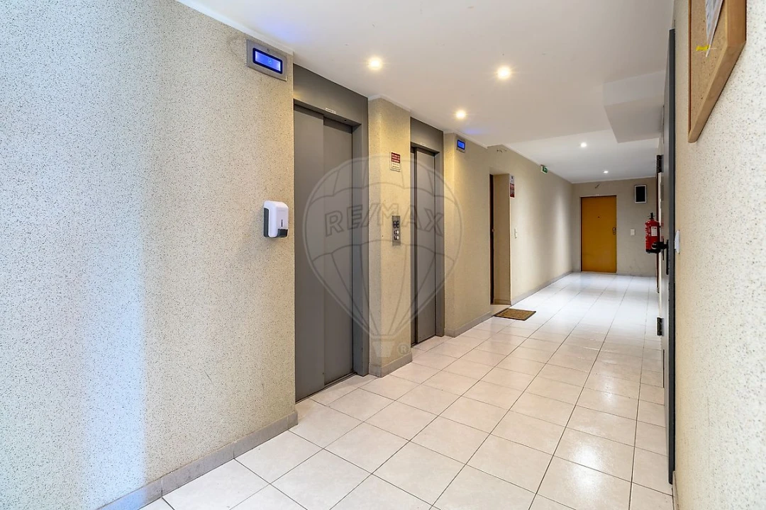 Apartamento T2 para Venda em Ermesinde Foto 6