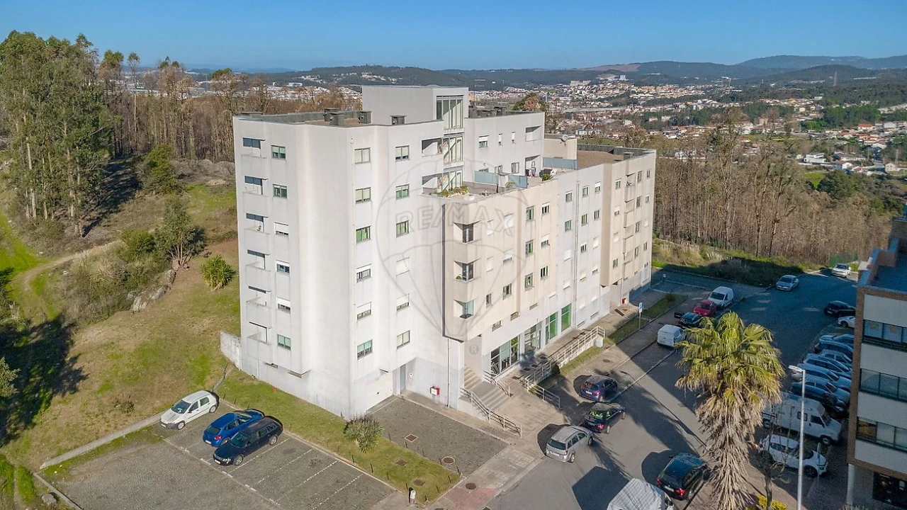 Apartamento T2 para Venda em Ermesinde Foto 28