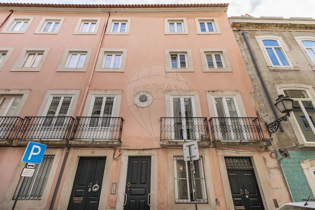 Apartamento T1 para Arrendamento em Misericórdia Foto 20