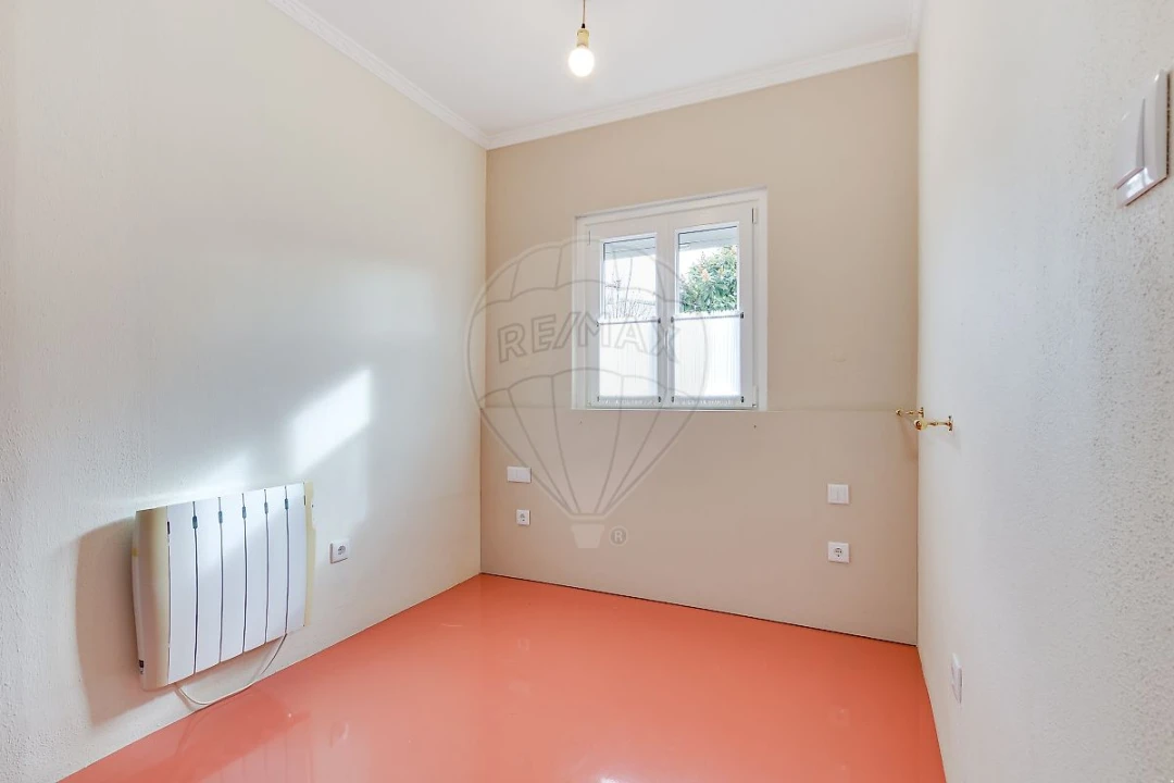 Apartamento T1 para Arrendamento em Misericórdia Foto 6
