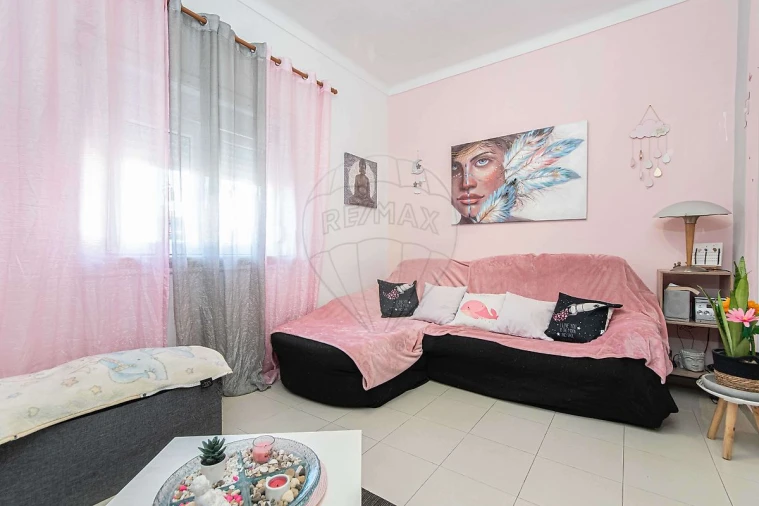 Apartamento T1 para Venda em Alhos Vedros Foto 3