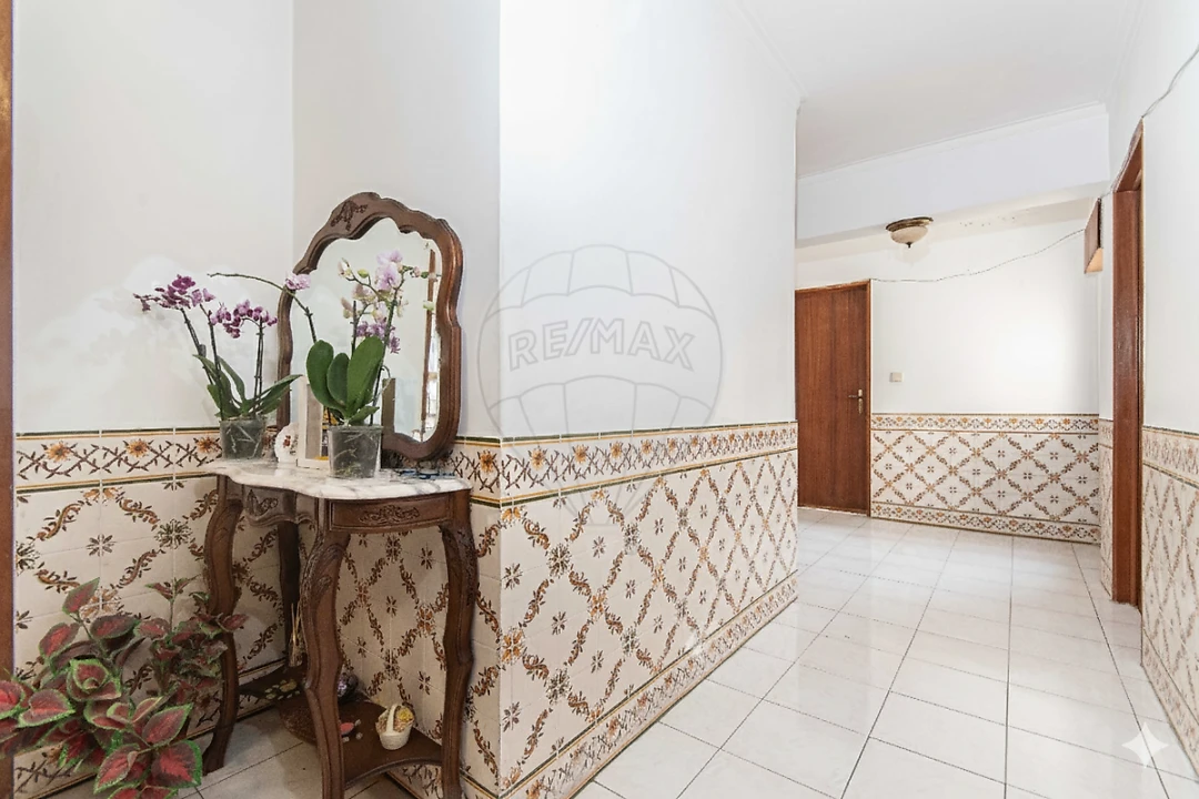 Apartamento T3 para Venda em Carregado e Cadafais Foto 12