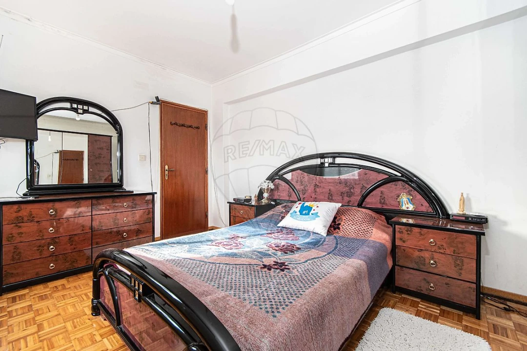 Apartamento T3 para Venda em Carregado e Cadafais Foto 4