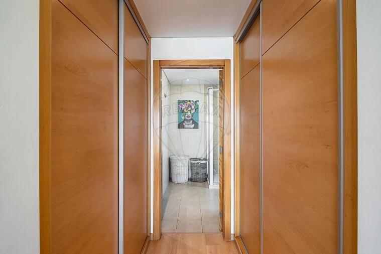 Apartamento T4 para Venda em Póvoa de Santa Iria e Forte da Casa Foto 20