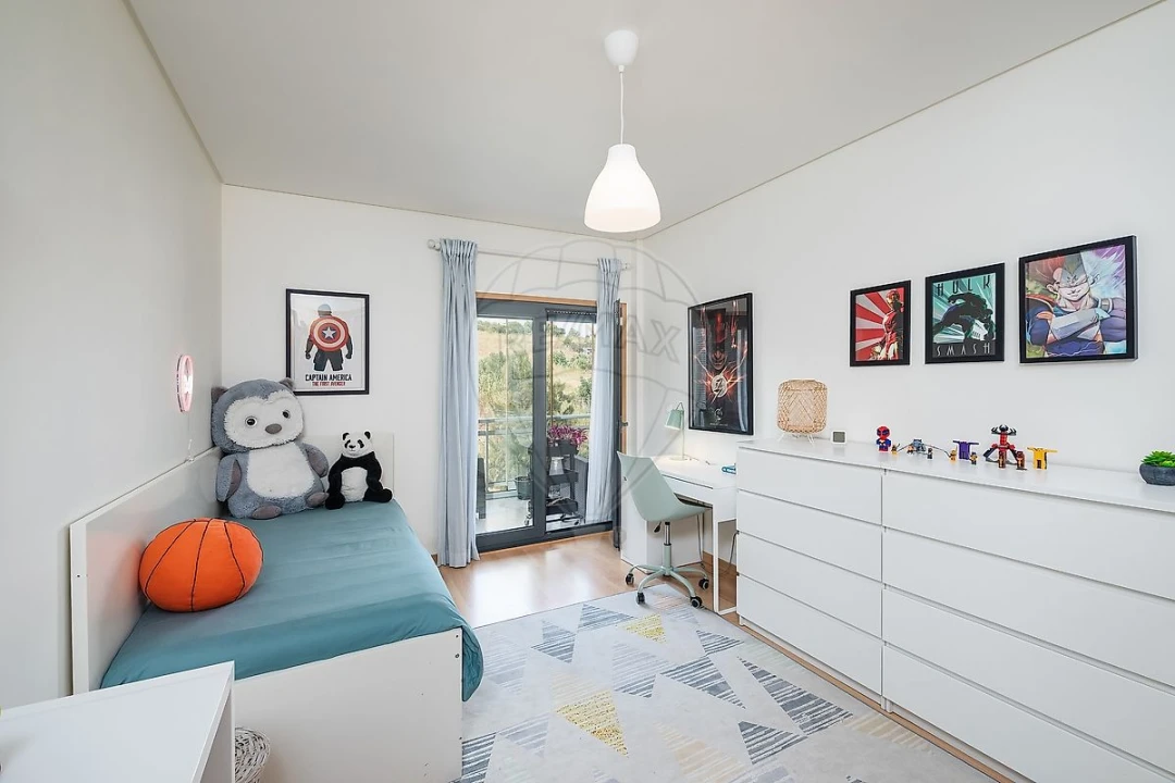 Apartamento T4 para Venda em Póvoa de Santa Iria e Forte da Casa Foto 17