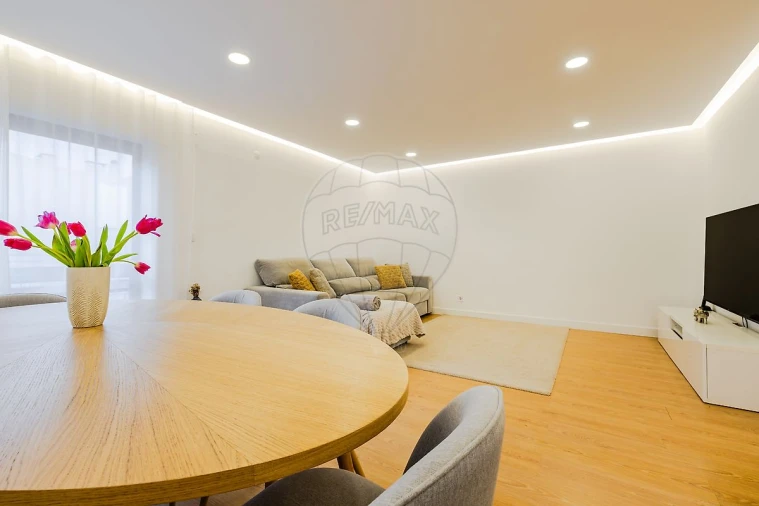 Apartamento T3 para Venda em Vialonga Foto 10