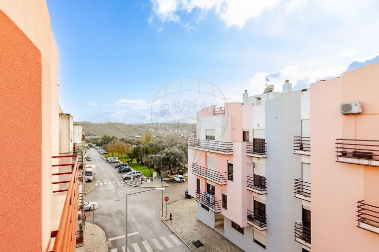 Apartamento T3 para Venda em Vialonga Foto 39