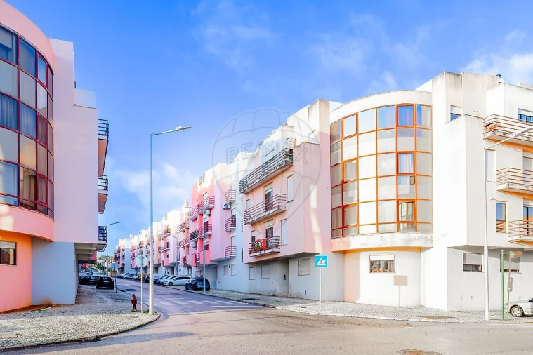 Apartamento T3 para Venda em Vialonga Foto 46