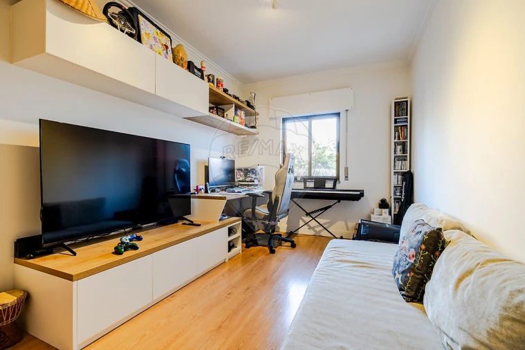 Apartamento T3 para Venda em Vialonga Foto 31