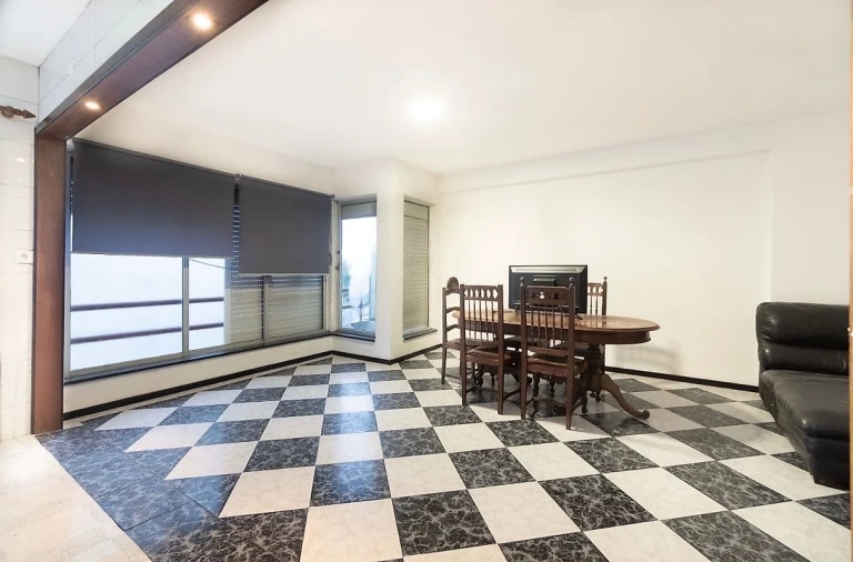 Apartamento T2 para Venda em São João da Madeira Foto 20