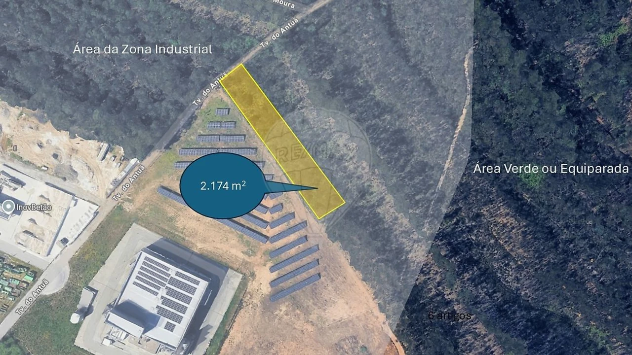 Armazém para Venda em O. Azeméis, Riba-Ul, Ul, Macinhata Seixa, Madail Foto 2