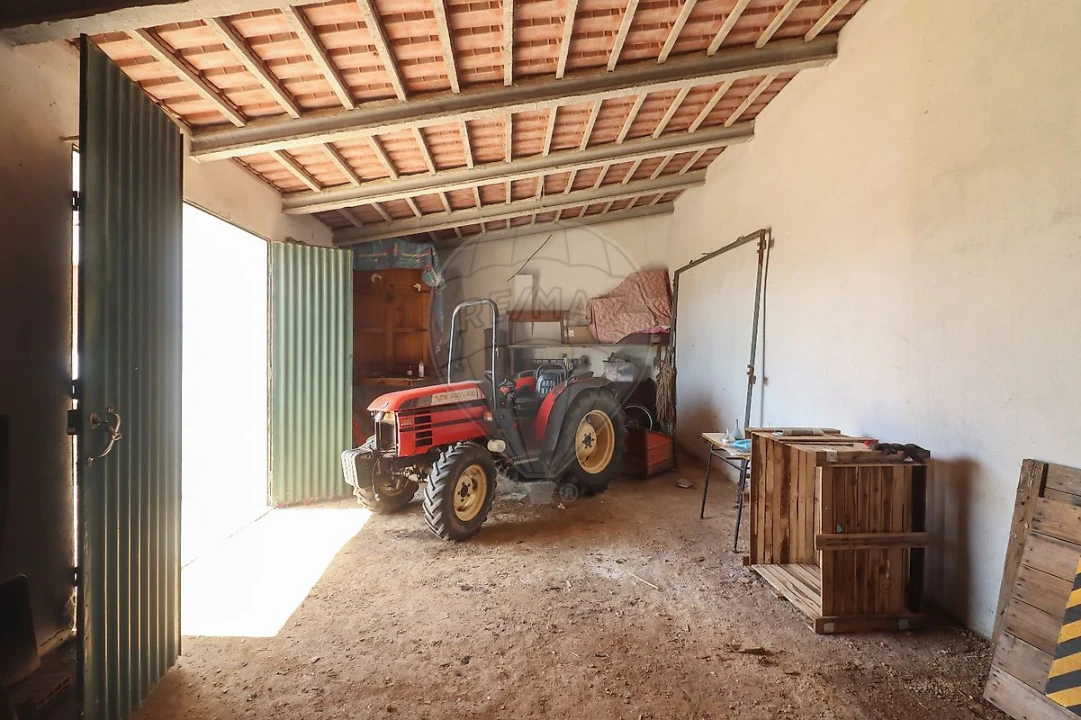 Armazém para Venda em Alenquer (Santo Estêvão e Triana) Foto 10