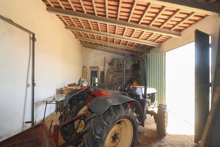 Armazém para Venda em Alenquer (Santo Estêvão e Triana) Foto 11