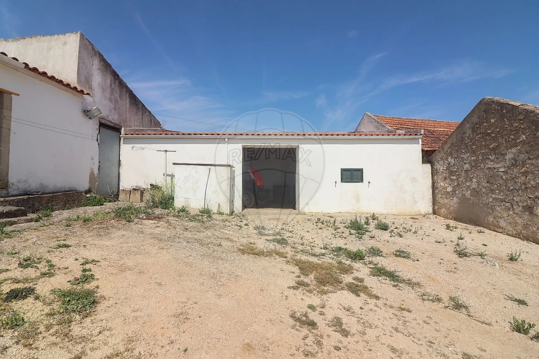 Armazém para Venda em Alenquer (Santo Estêvão e Triana) Foto 9
