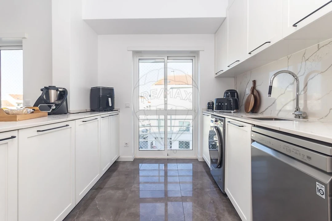 Apartamento T3 para Venda em Montijo e Afonsoeiro Foto 38