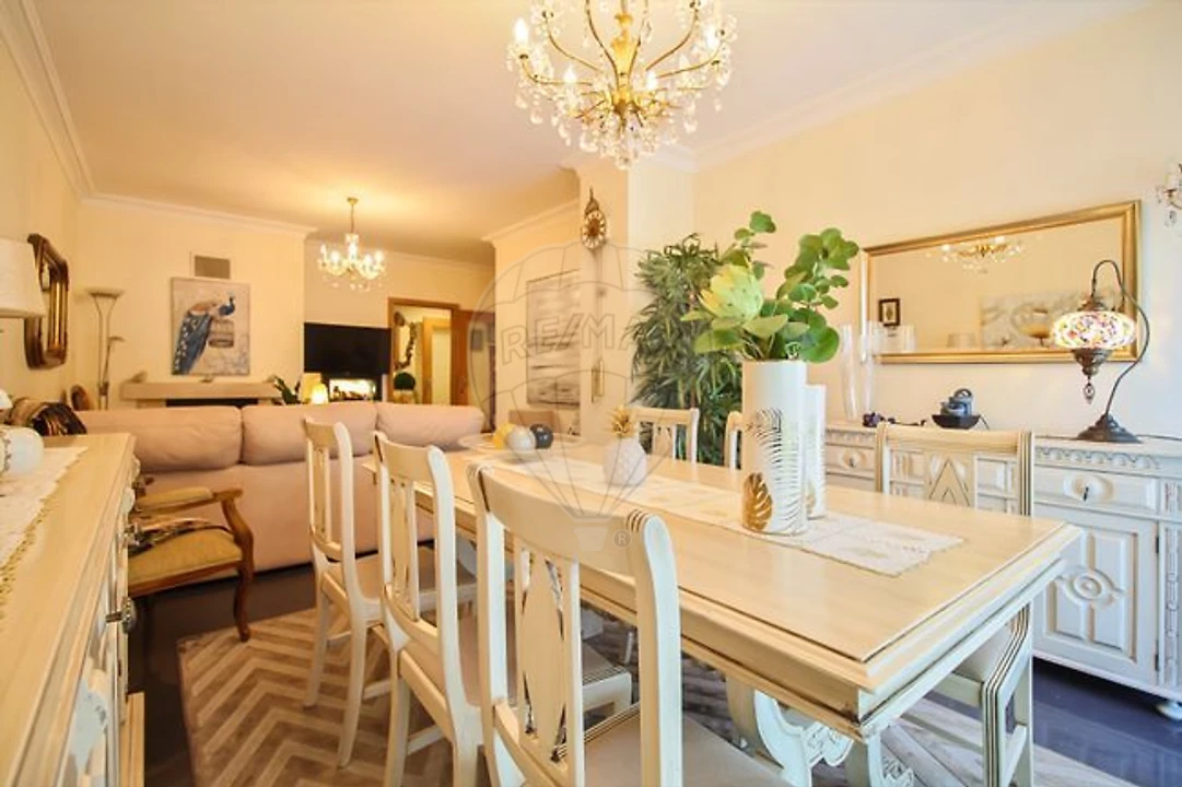 Apartamento T3 para Venda em Cidade da Maia Foto 4