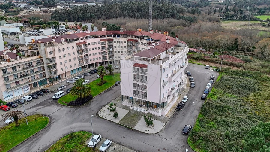 Apartamento T1 para Venda em Paços de Ferreira Foto 6