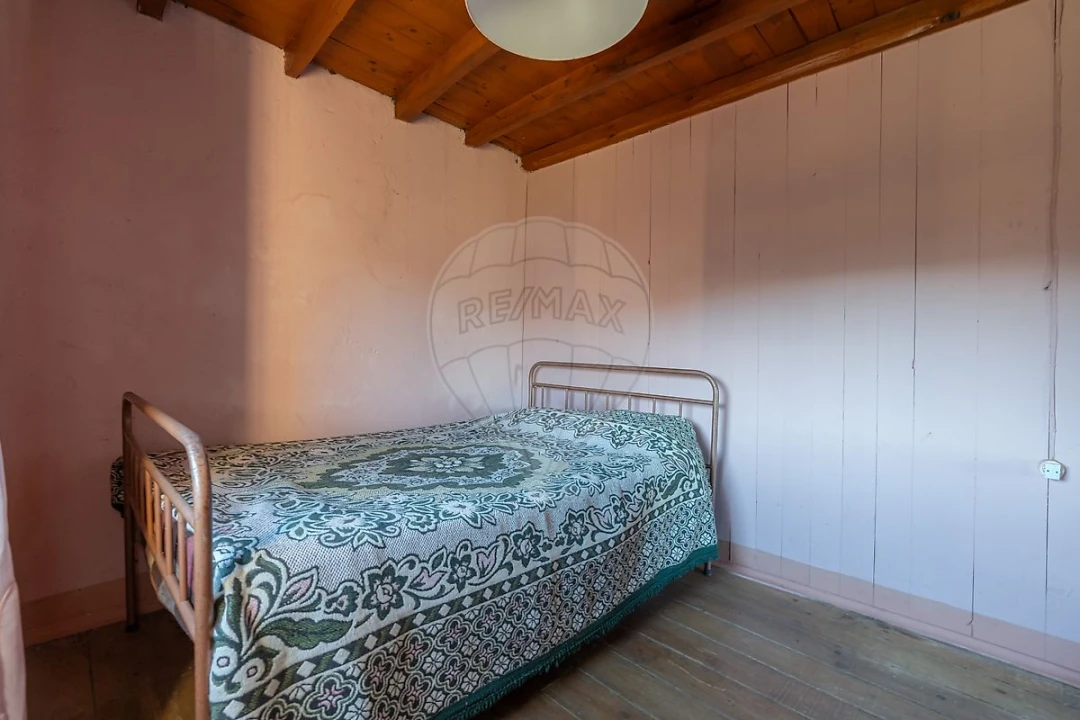 Moradia T2 para Venda em Cadafaz e Colmeal Foto 20