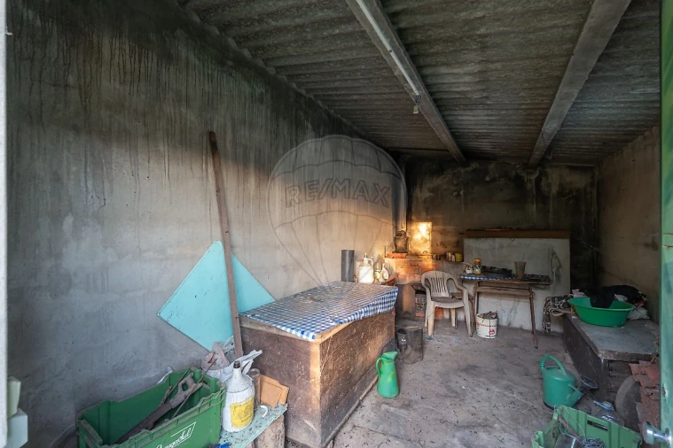 Moradia T2 para Venda em Cadafaz e Colmeal Foto 35