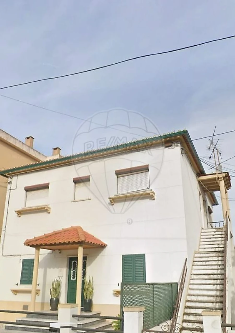 Apartamento T1 para Venda em Santa Iria de Azoia, São João da Talha e Bobadela Foto 3