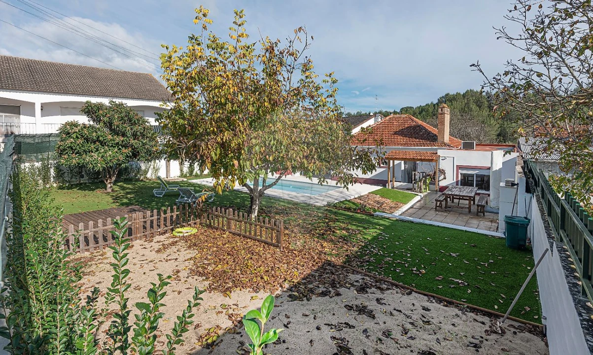 Moradia T3 para Venda em Achete, Azoia de Baixo e Póvoa de Santarém Foto 41