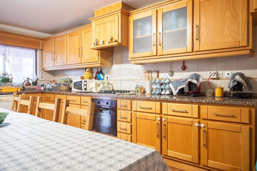 Moradia T4 para Venda em Azambuja Foto 6